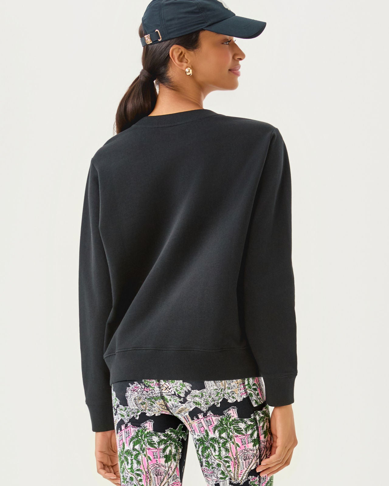 Ballad Long Sleeve Sweatshirt In Noir Palm Beach Toile