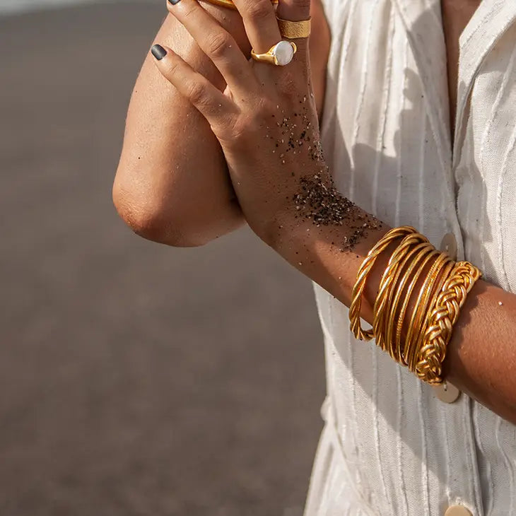 KUMALI TWIST BRACELET