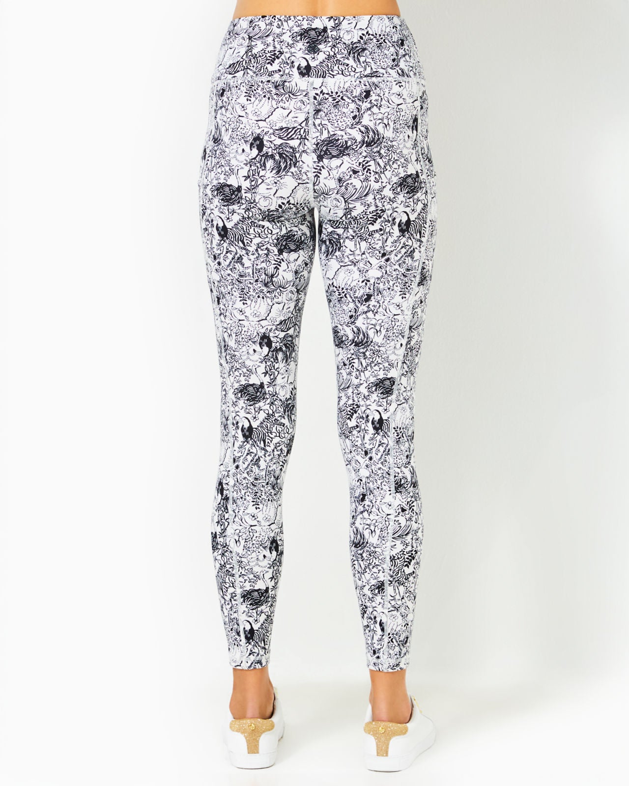 Weekender High Rise Legging In Onyx Animal Magnetism