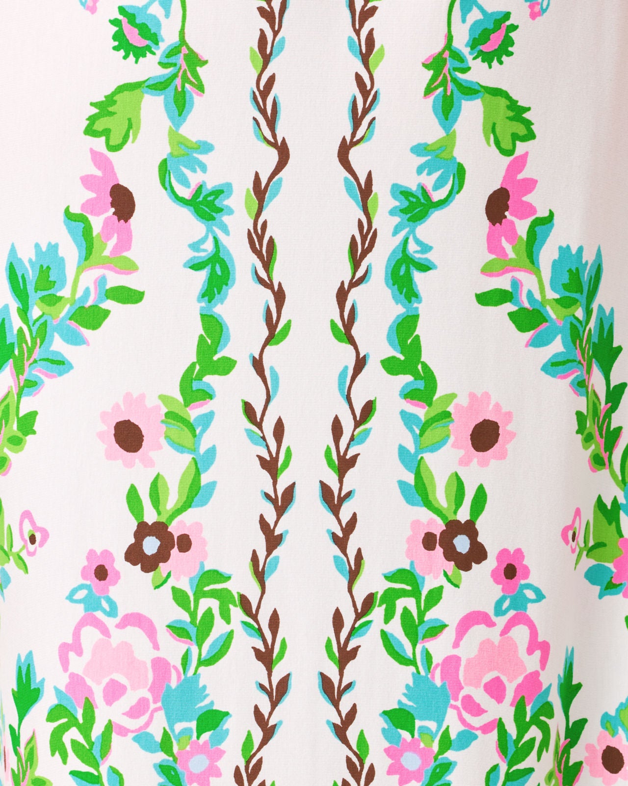 Wellington Maxi Dressss In Resort White Royal Zoo