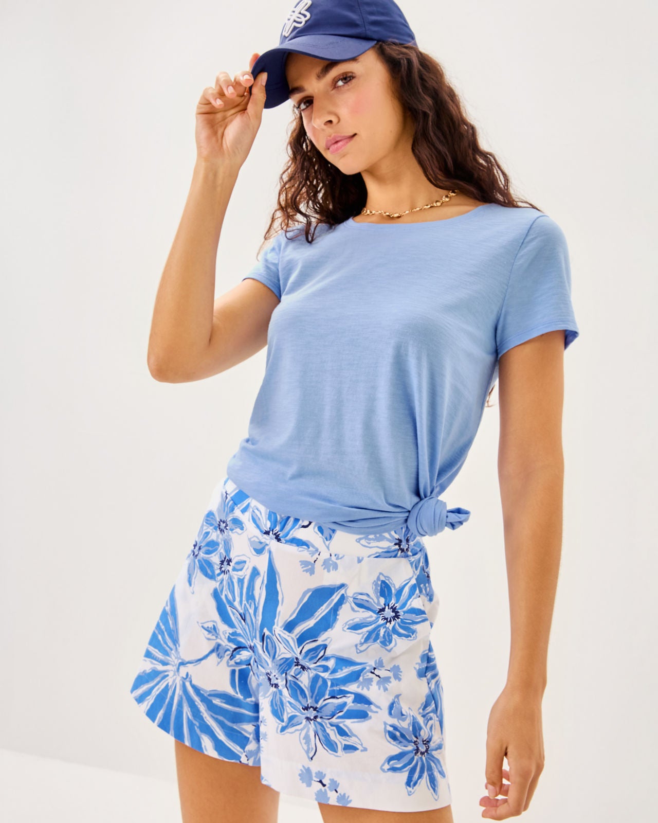Alista Stretch Short In Resort White Jet Set Jungle