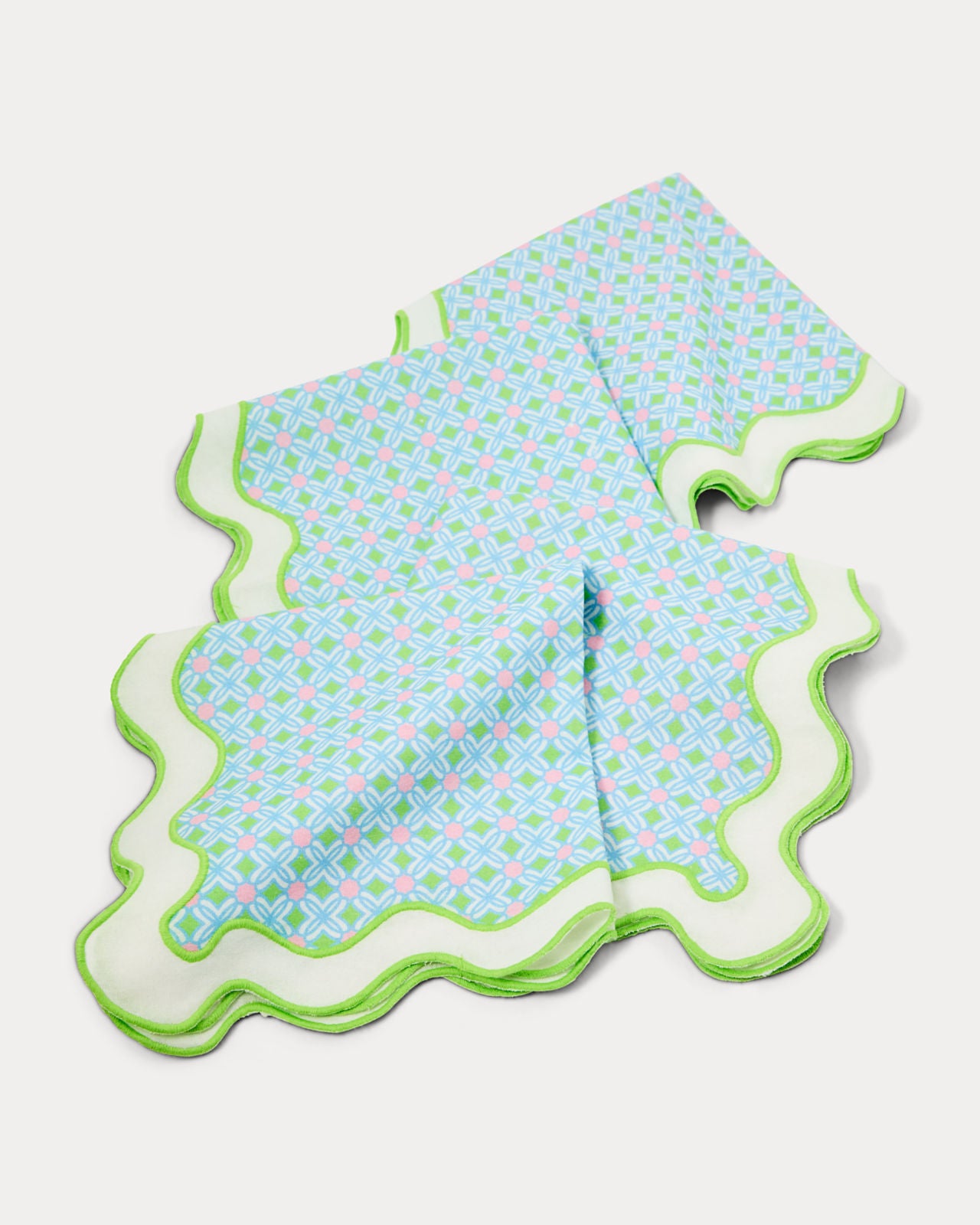 Printed Scalloped Dinner Napkins in Jade Lime Butterfly