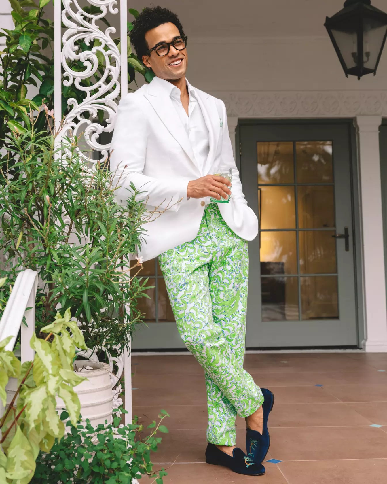 Mens Stuff Mizner Stretch in Resort White Lil Daffodil Hill