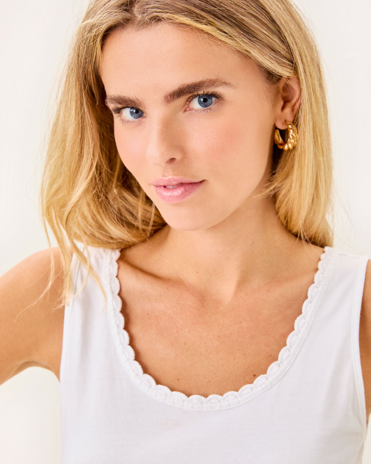 Gabbie Crochet Trimmed Knit Top In Resort White