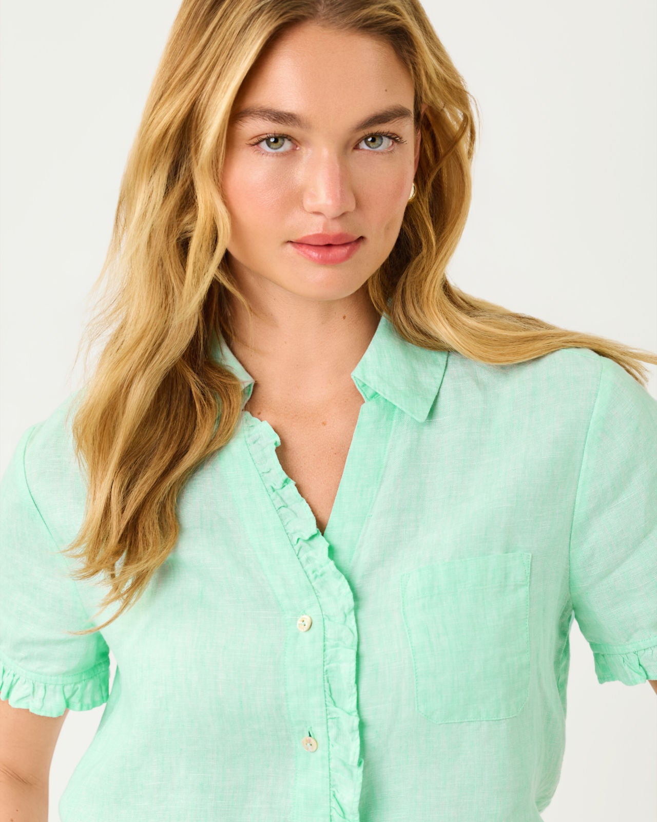 Carden Ruffle Top In Mint Condition X Resort White