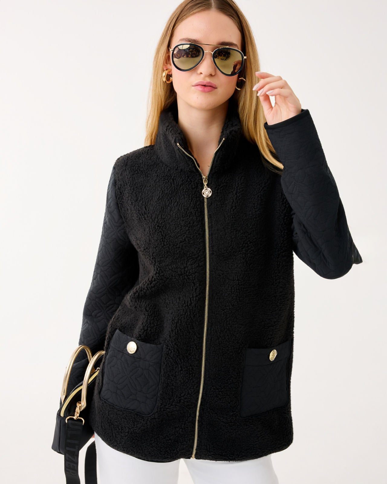 Helaina Sherpa Jacket In Noir