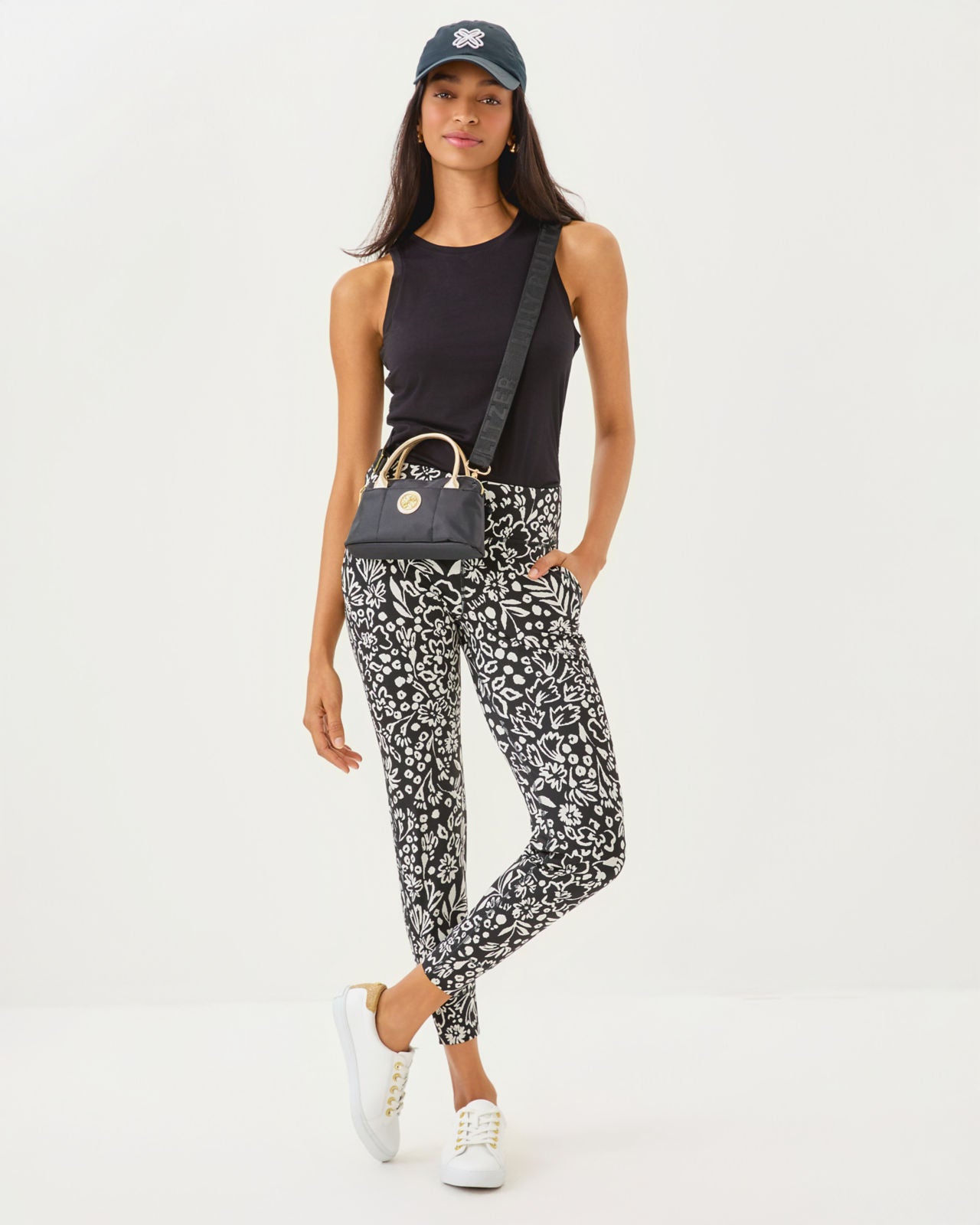 Island Mid Rise Jogger UPF 50+ In Noir Purrfect Pounce Knit Jacquard