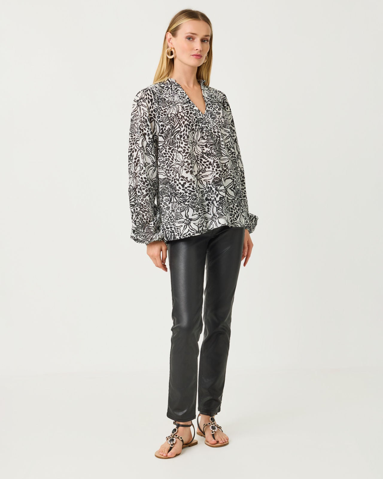 Lourdes Long Sleeve Top In Onyx Lots To Spot
