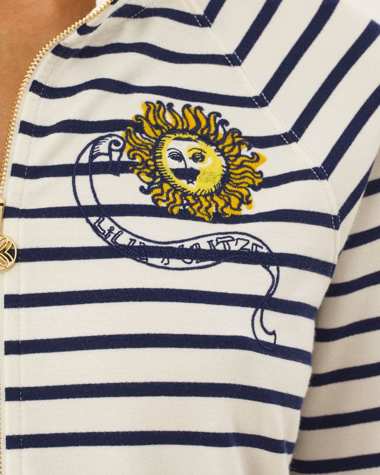 Skipper Popover In Tropical Chest Embellishment