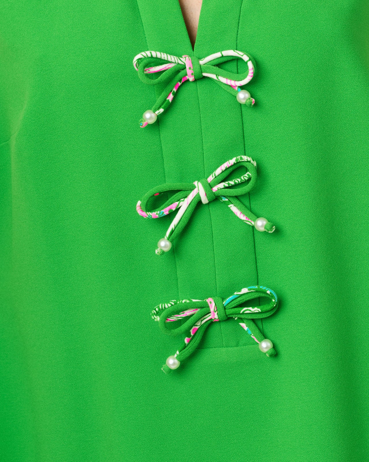 Marlow Shift Dress In Putting Green