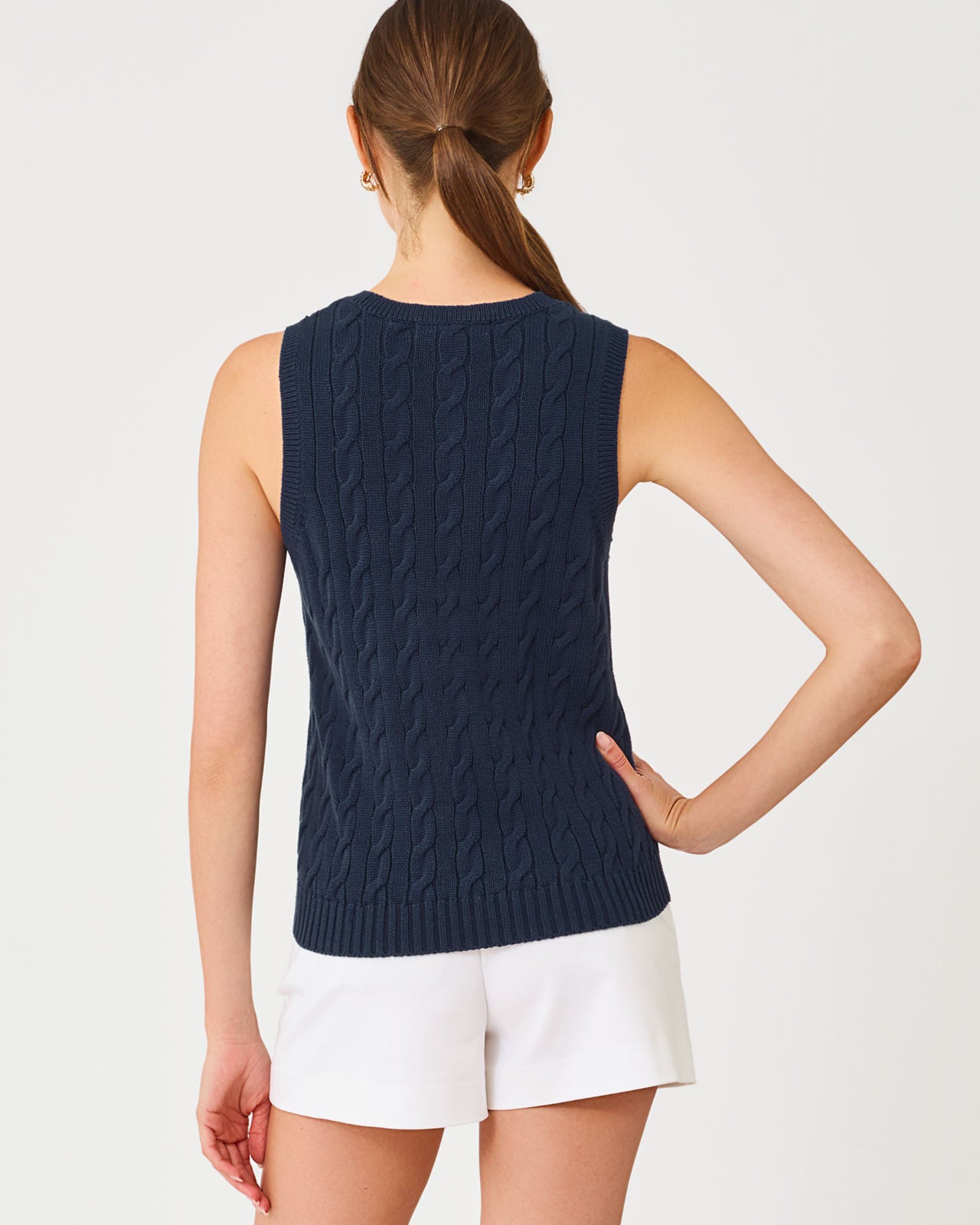 Brockton Crew Neck Sweater Tank In Low Tide Navy