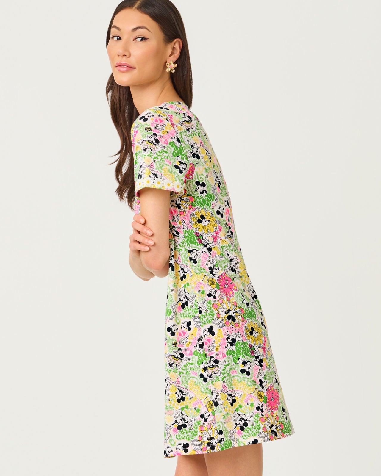 Cody Short Sleeve Dress In Multi Throwback Disney