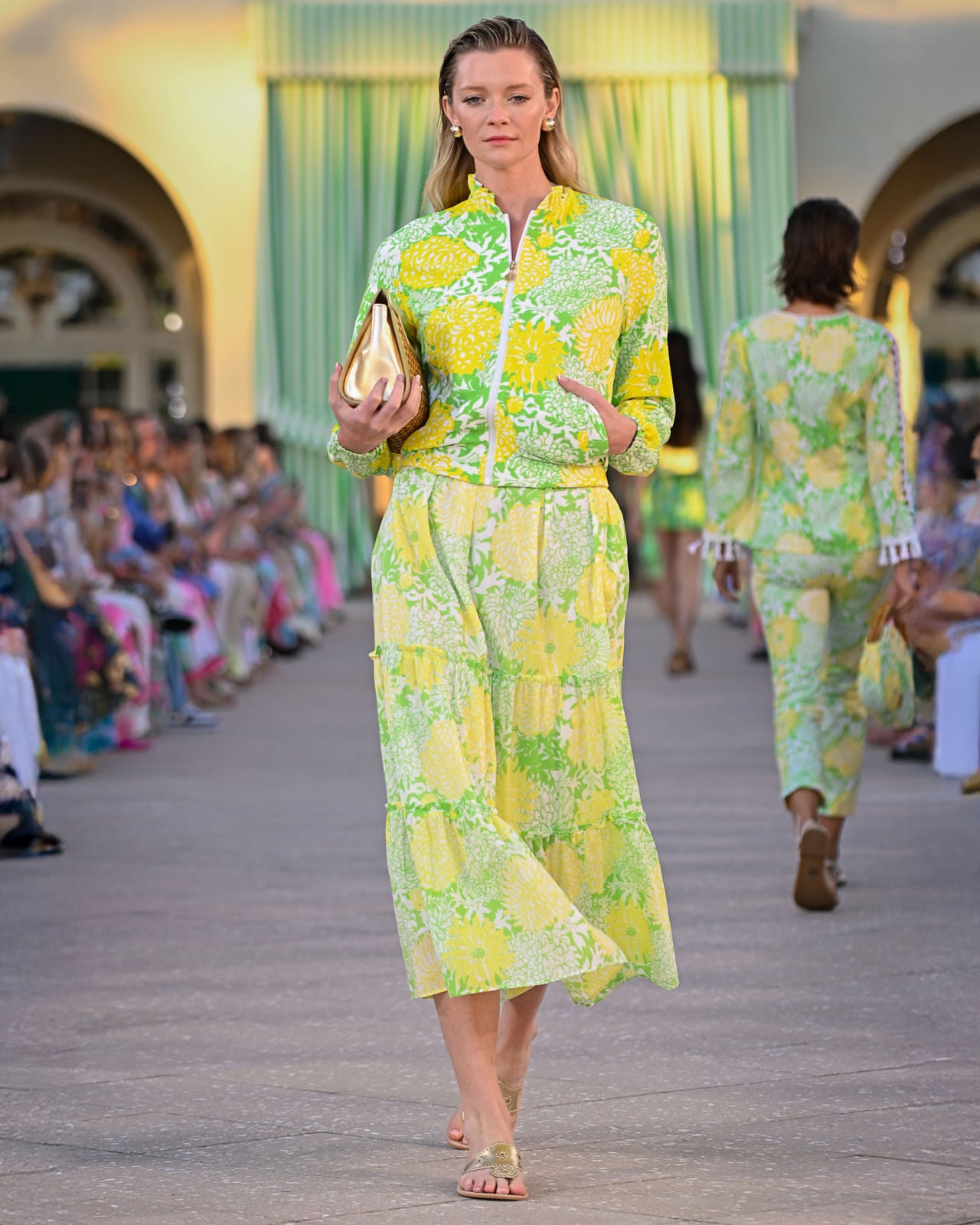 Hadly Short Sleeve Smocked Dress In Mumbo Jumbo