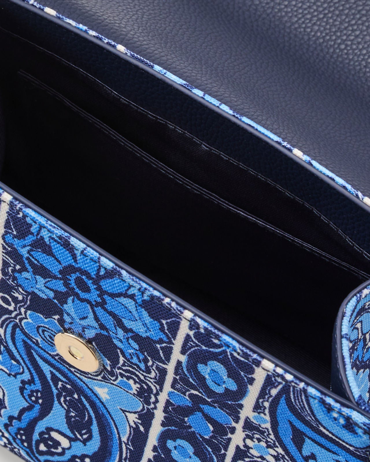 Irvine Top Handle Bag In The Casbah
