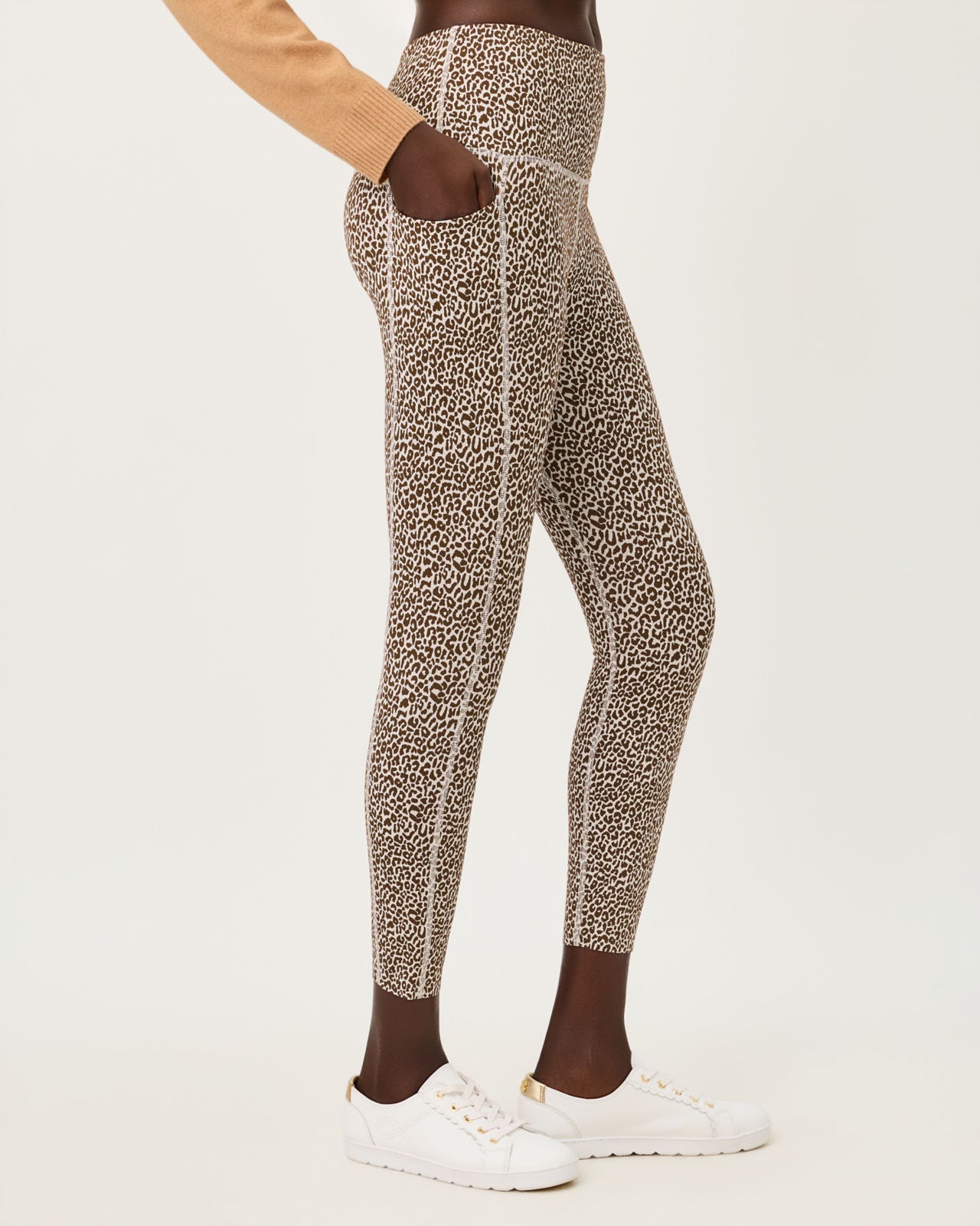 Endurance High Rise Midi In Twisted Up Active Jacquard