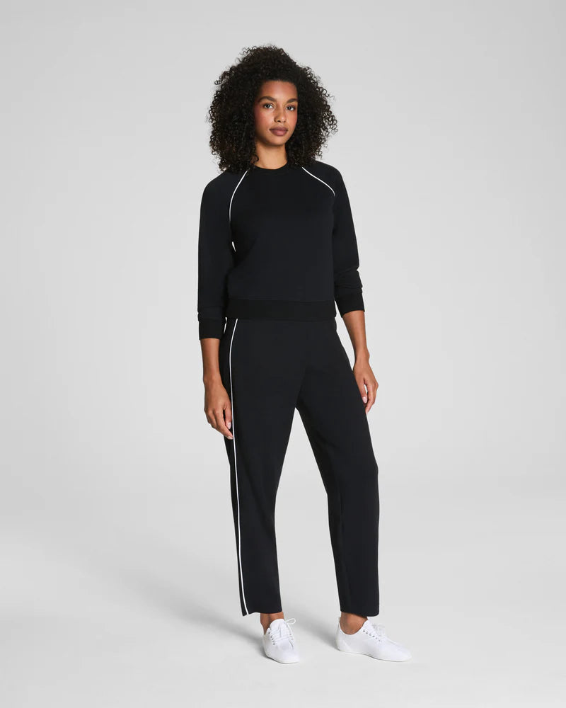 Air Pique Long Sleeve Crewneck Top in Very Black