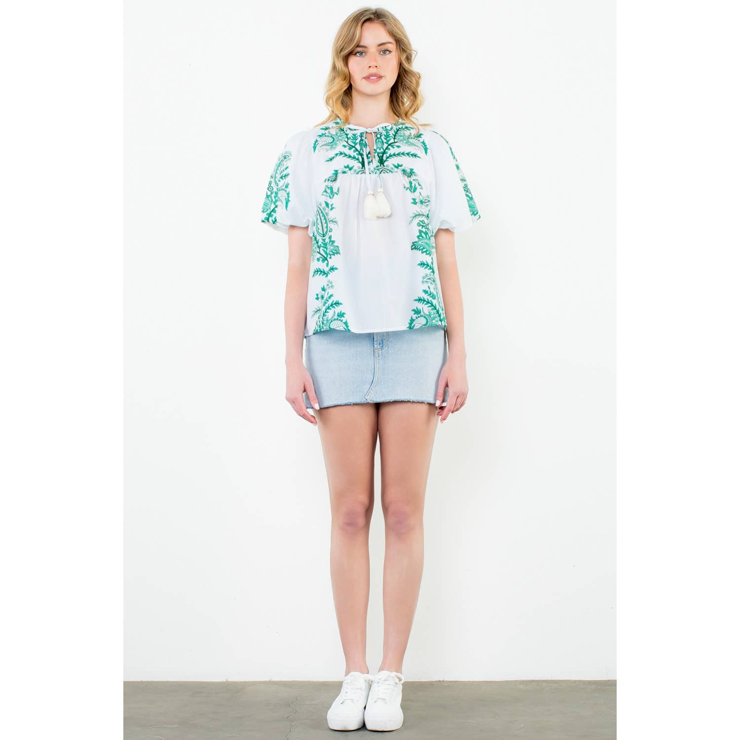 Tassel Tie Puff Sleeve Print Top in Green