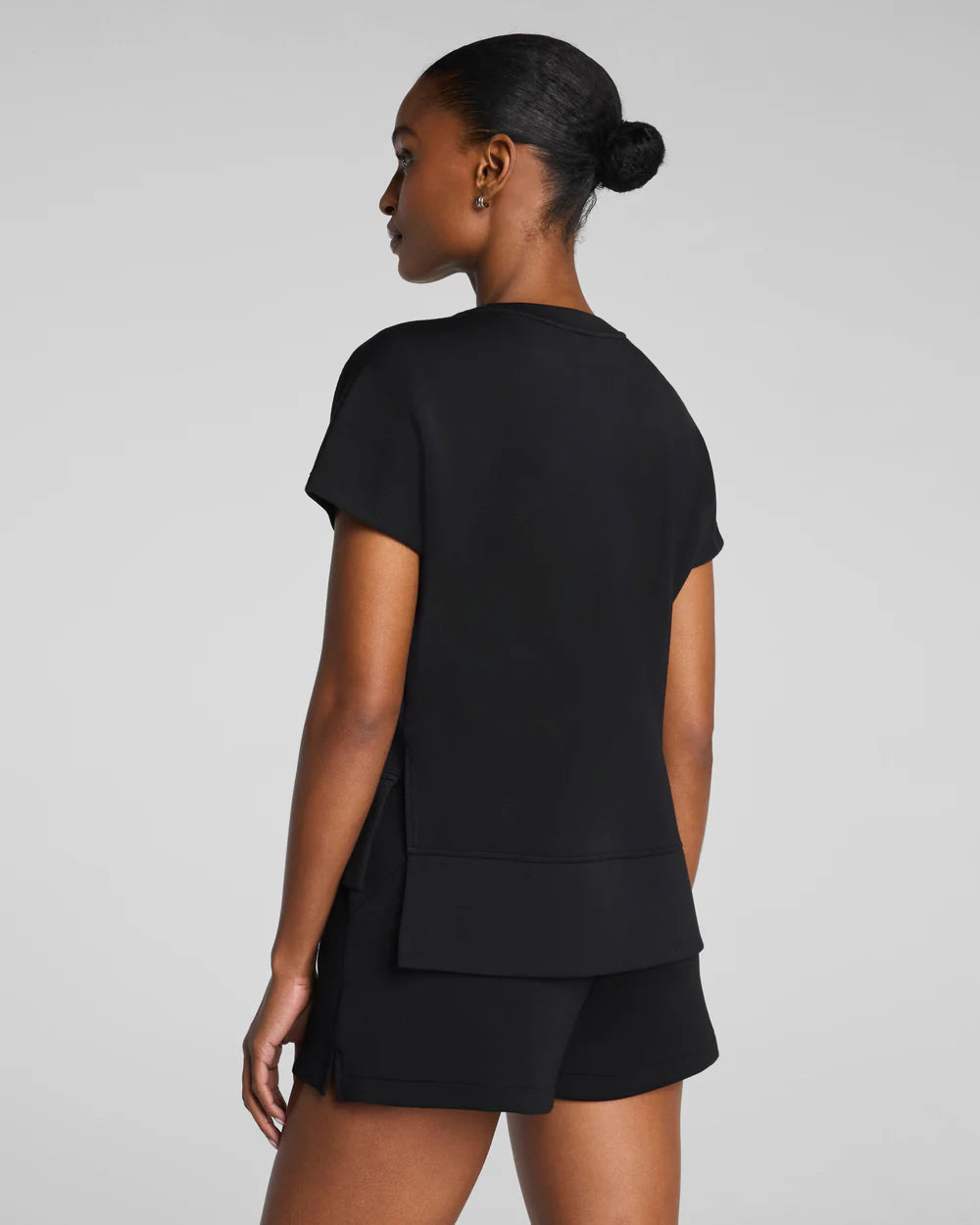 AirEssential Short n Very Black