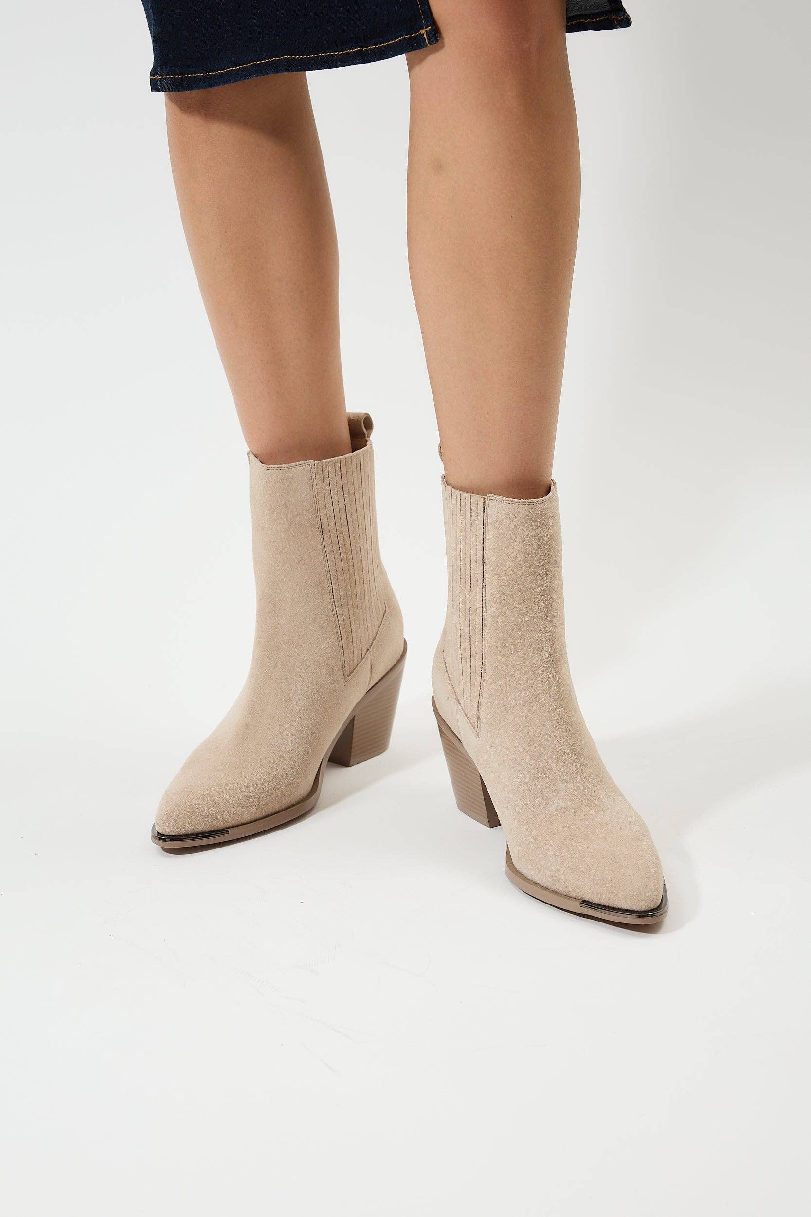 Tessa Boot in Beige