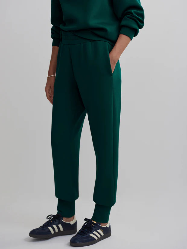 The Slim Cuff Pant 25 in Forest