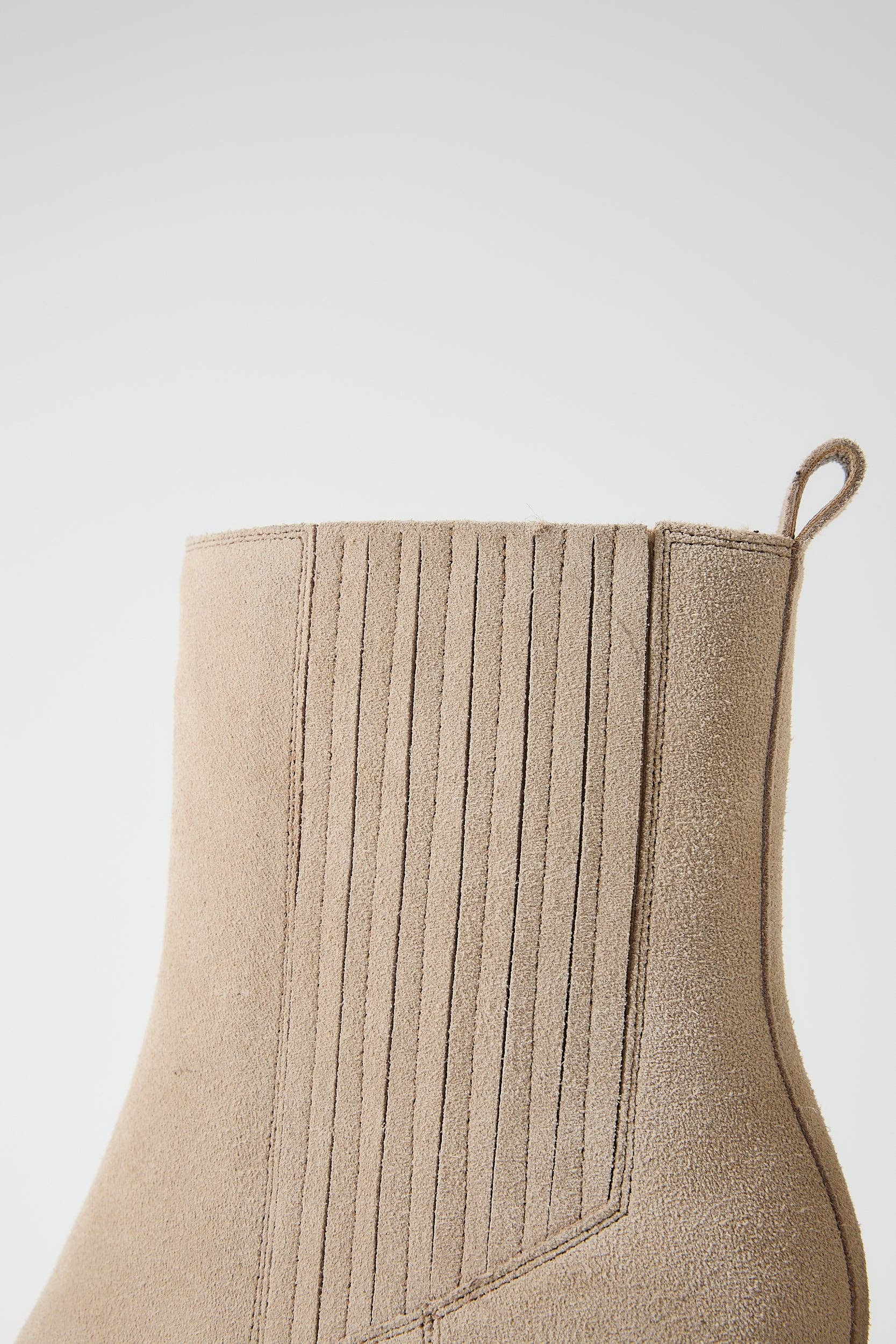 Tessa Boot in Beige
