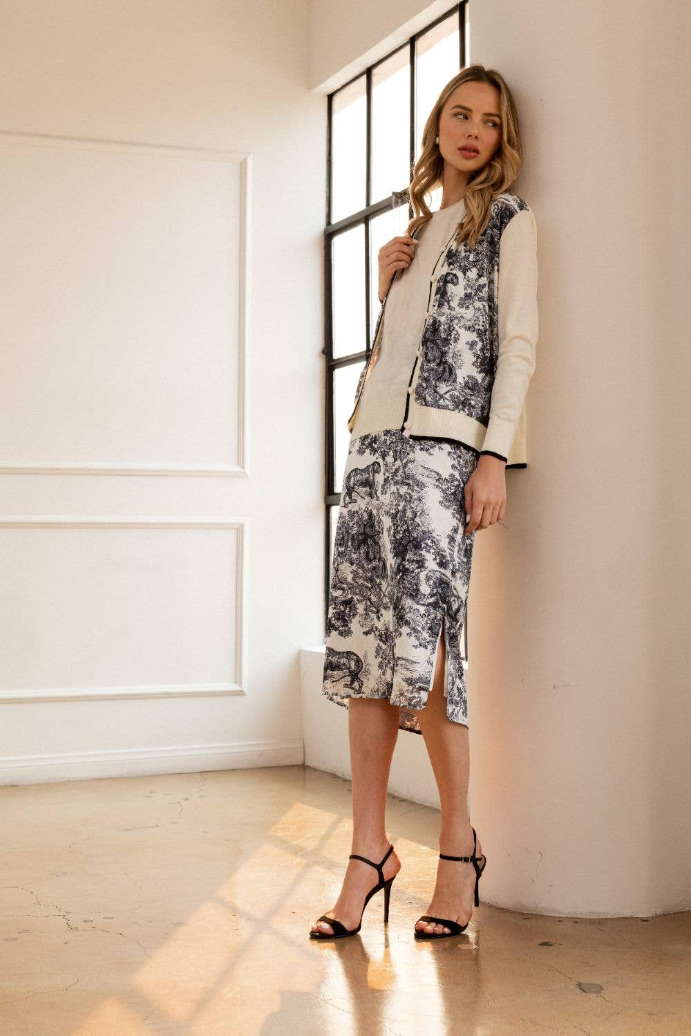 Yuri Sweater Cardigan