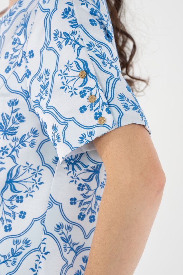 Royale Shift in Royal Tapestry