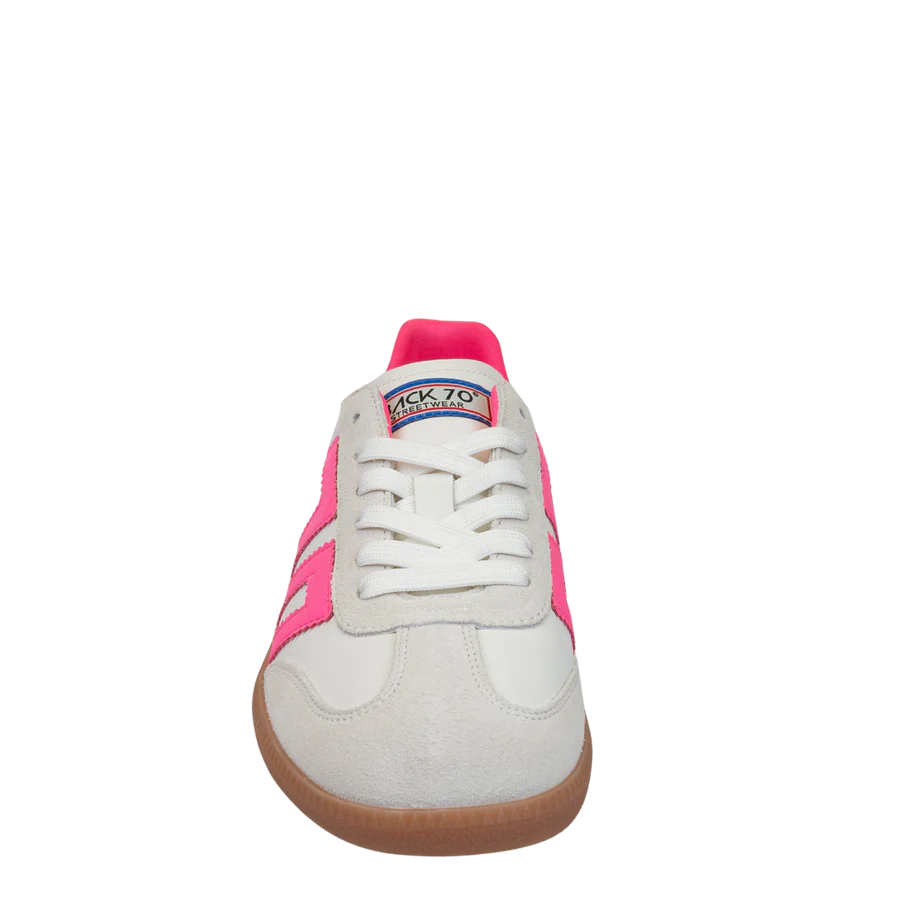 Cloud Sneaker in Flourescent Pink