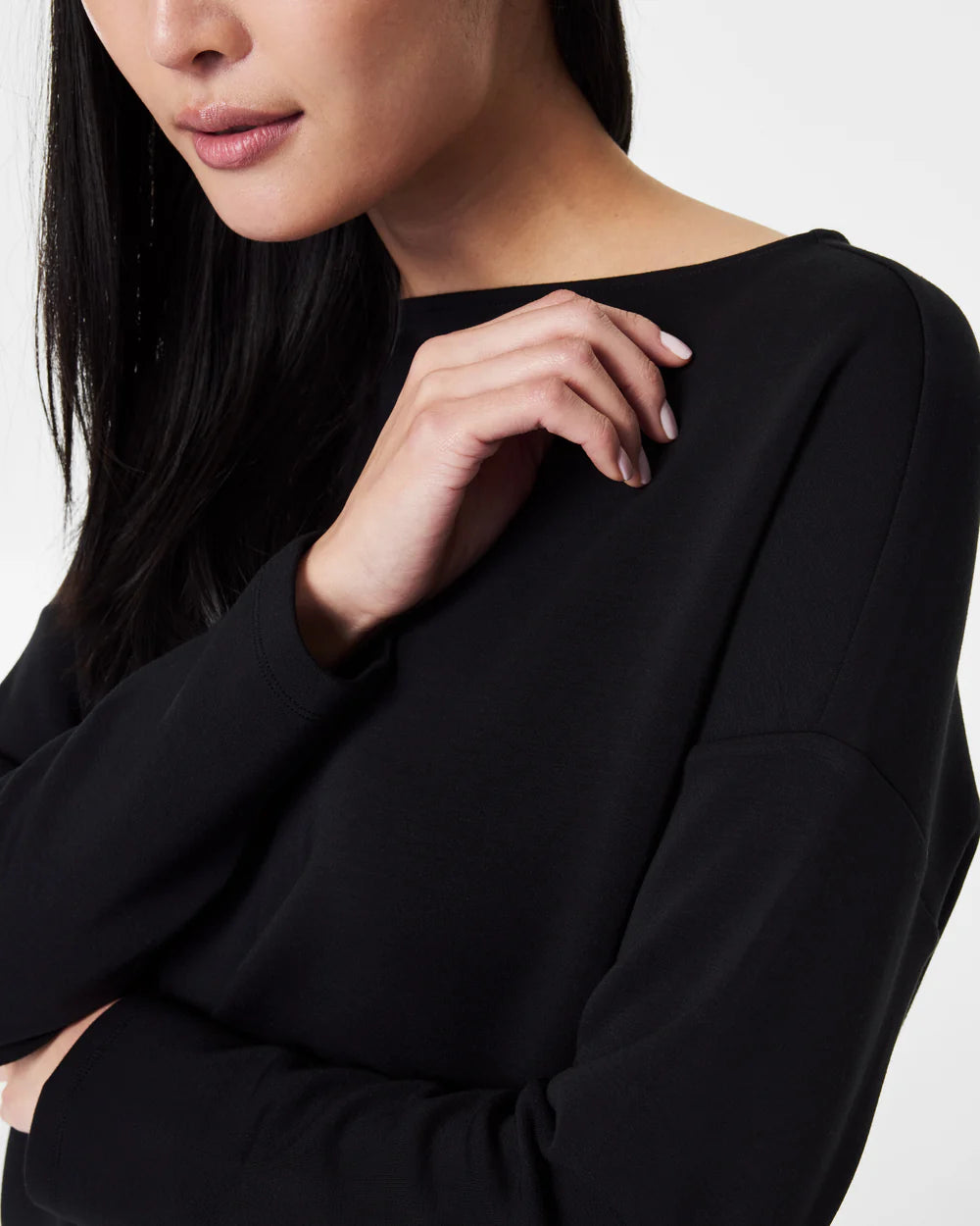 Air Essentials Boat Neck Top in Very Black