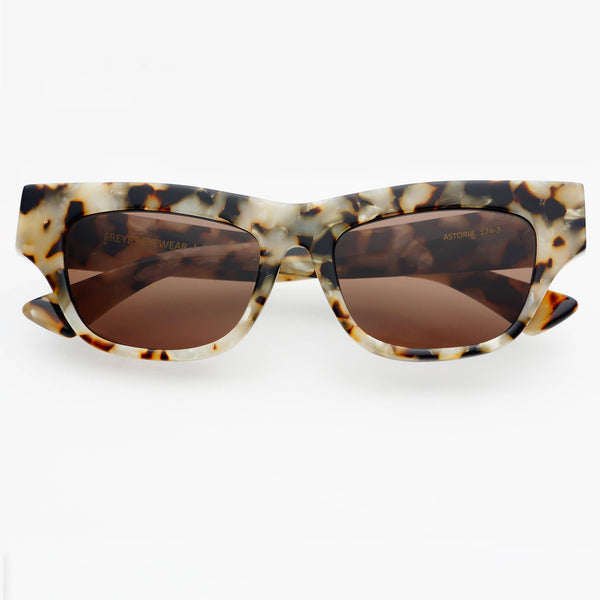 Astoria Cat Eye Sunglasses in Brown Pearl