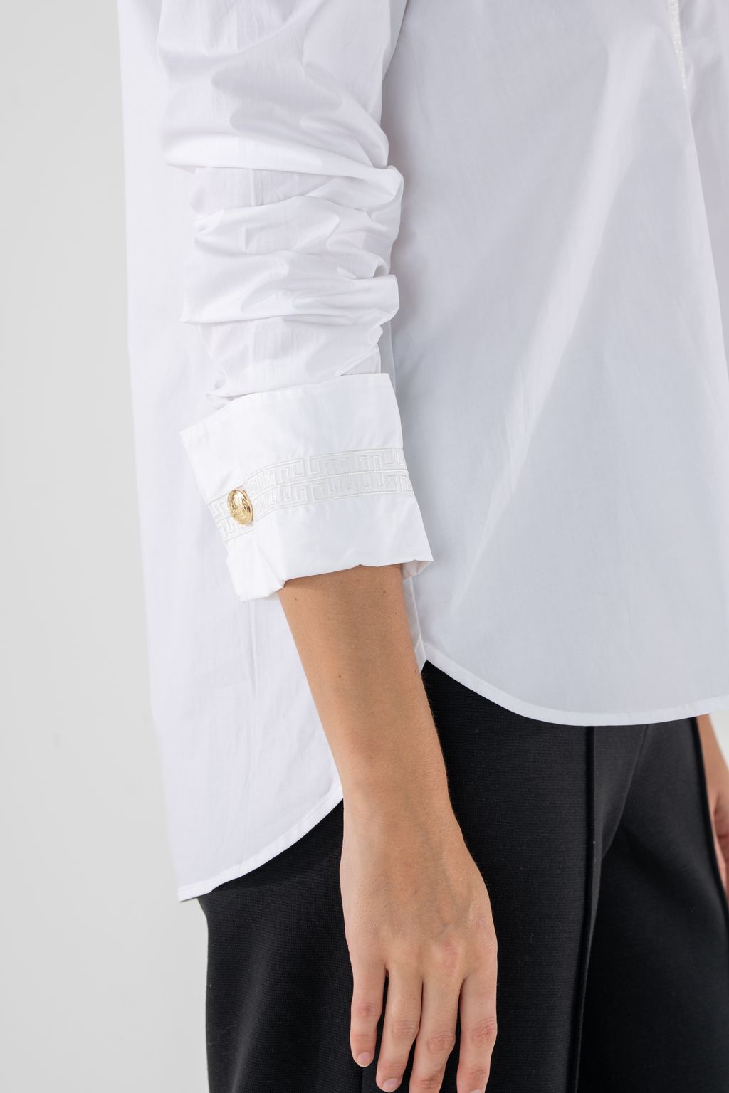 Classic Oxford in White
